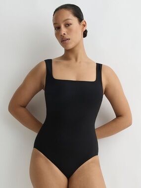 Bondi Born Mackinley Square Neck Black Sculpteur One Piece Swimsuit EUC Size 10
